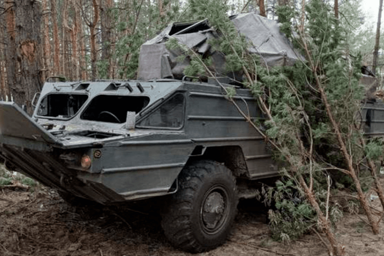 Українські захисники захопили ворожий плаваючий зенітний комплекс