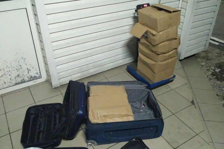 107 кілограмів тютюну для кальяну виявлено в «Устилузі»