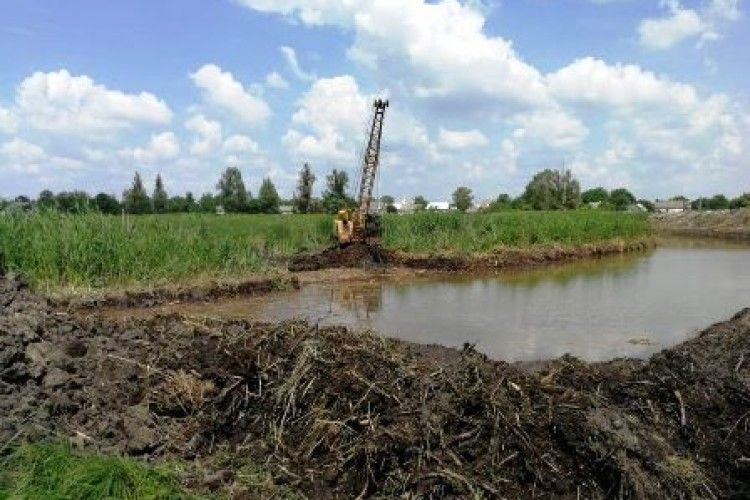 У селі Озеряни... буде озеро