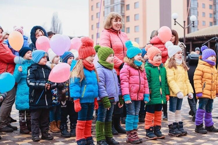  В Україні вихователям дитсадків підвищать зарплати