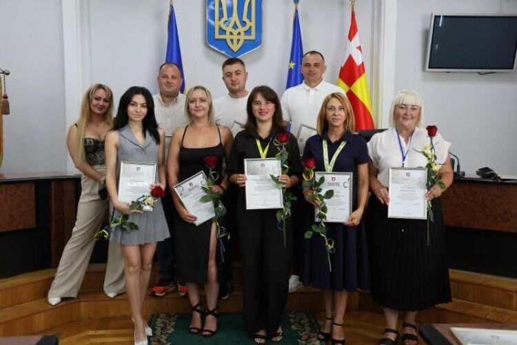У Луцьку відзначили волонтерів і організації за допомогу постраждалим від обстрілів