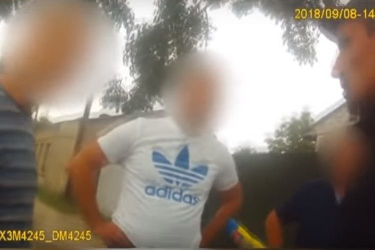 У Ковелі поліцейським довелося вгамовувати «групу підтримки» при оформленні порушення ПДР