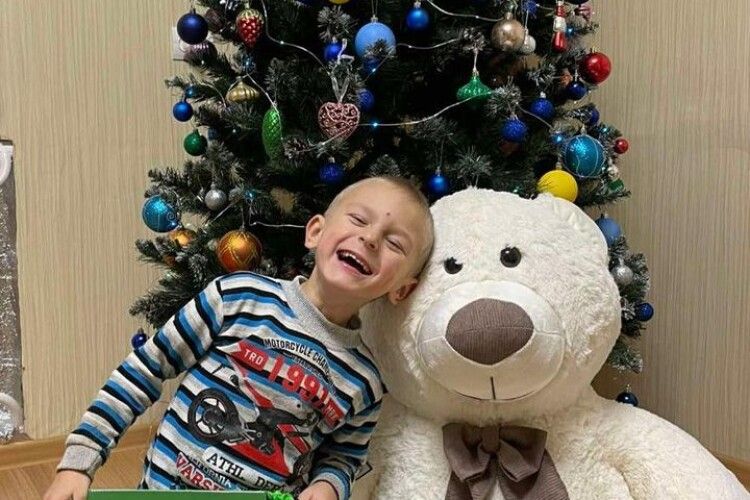 Помічники Святого Миколая з «волинської» бригади завітали до діток загиблих і зниклих безвісти побратимів