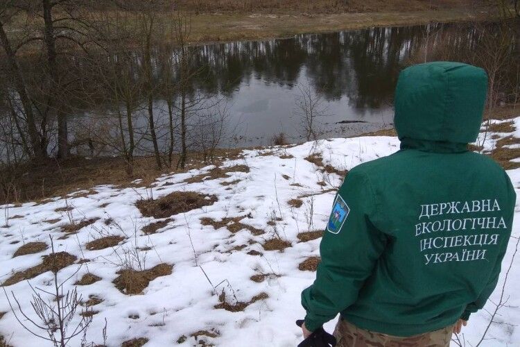 Екоінспекція розпочала перевірки у чотирьох громадах на Волині