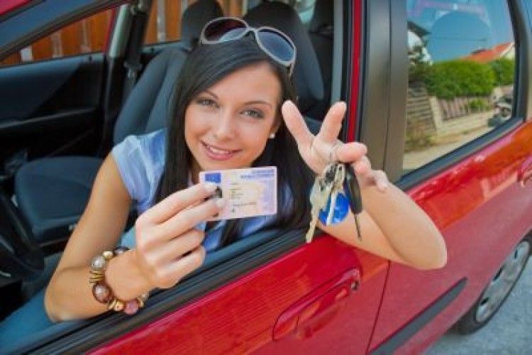 Водійські права – без проходження курсів. Уявіть, що тепер буде коїтись на наших дорогах? (Інфографіка)