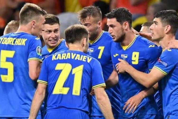 Фіналіст єврокубка налаштований підписати футболіста збірної України
