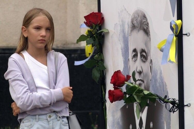 У місті на Волині відкрили Алею Героїв (Фото, відео)