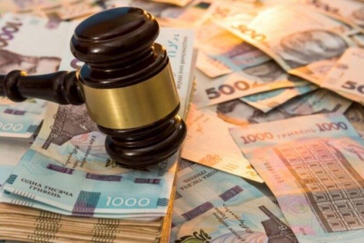 Продукти на папері: волинська бізнесвумен повернула борги державі