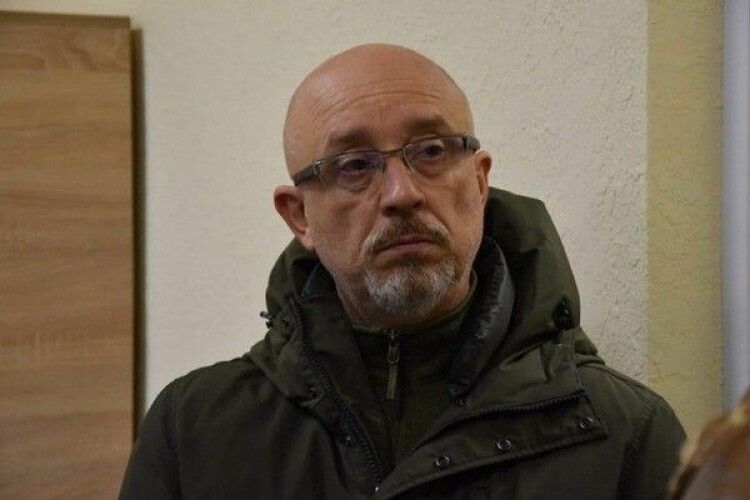 Резніков: ворог атакує з неба мирні міста такі, як Луцьк, Дніпро, бо отримує відсіч на полі бою