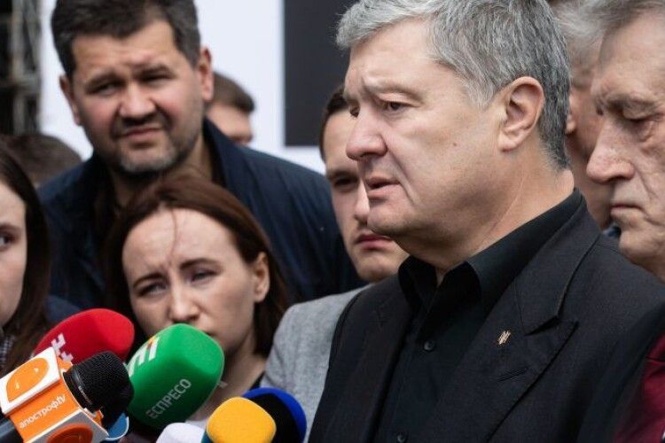 Порошенко готовий долучитися  до переговорів про визволення з полону українських військових