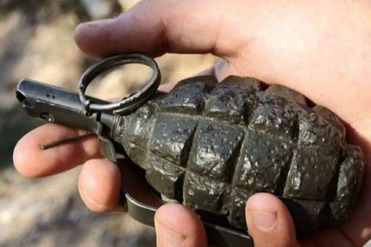 На Волині військовий сяде за ґрати за риболовлю з гранатою (Відео)