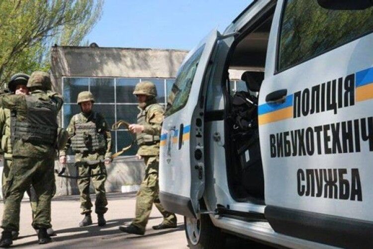 На Волині судили школяра за фейкове мінування двох шкіл на Львівщині