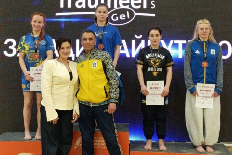 Волинянка здобула «золото» на чемпіонаті України з пляжної боротьби