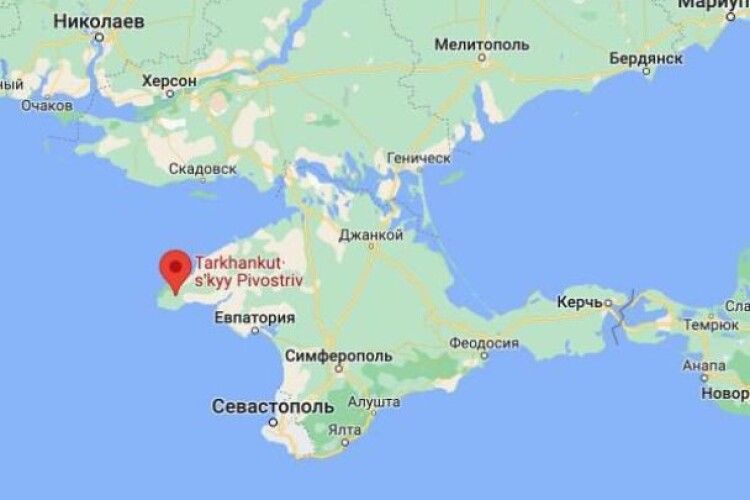 На День Незалежності українські підрозділи підняли в Криму український прапор: у ГУР розповіли подробиці