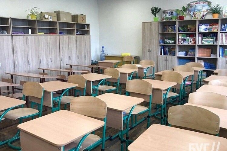 Відомо, як навчатимуться школярі Володимира та Нововолинська