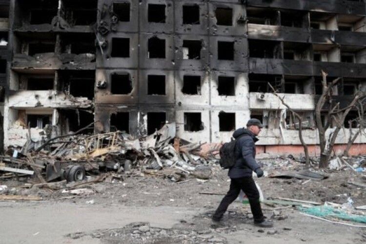 У Маріуполі люди продовжують вмирати від голоду 