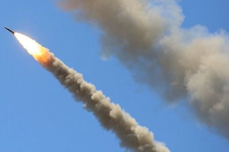 Окупанти вдарили по Нікополю, є загибла і поранені