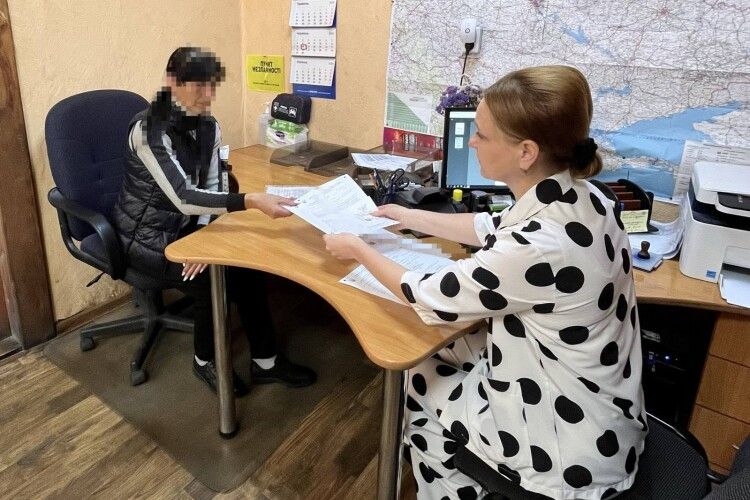 Операція «Мігрант»: на Волині виявили іноземку з недійсними документами 