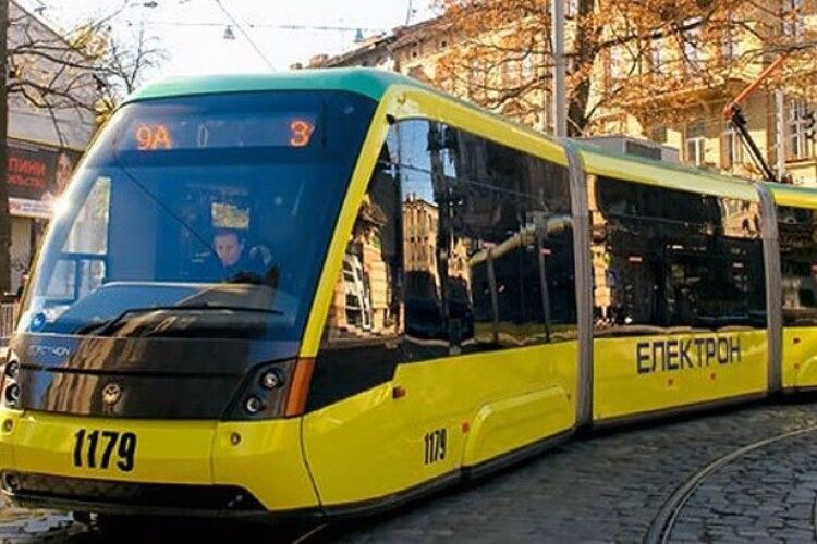 У Львові проїзд в громадському транспорті здорожчав до 10 гривень