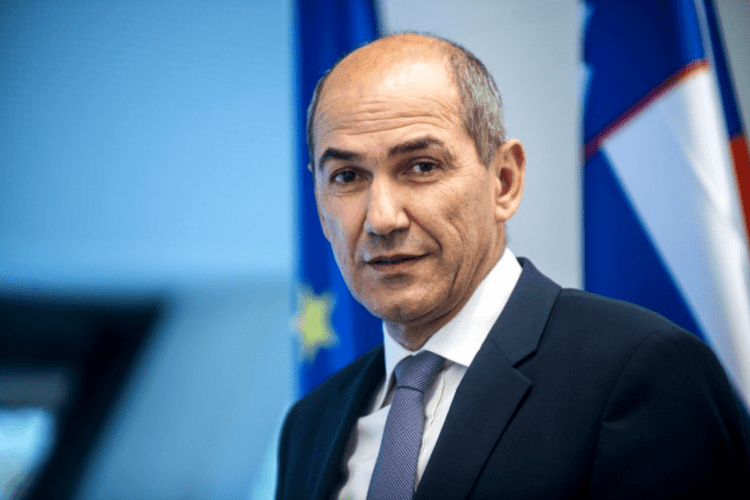 Мужність українського народу та ЗСУ, реформовані з часів Порошенка: європейський політик назвав дві причини російських поразок