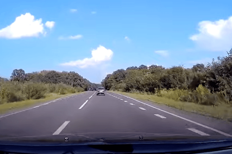 Небайдужий волинянин здав патрульним п’яного водія (Відео)