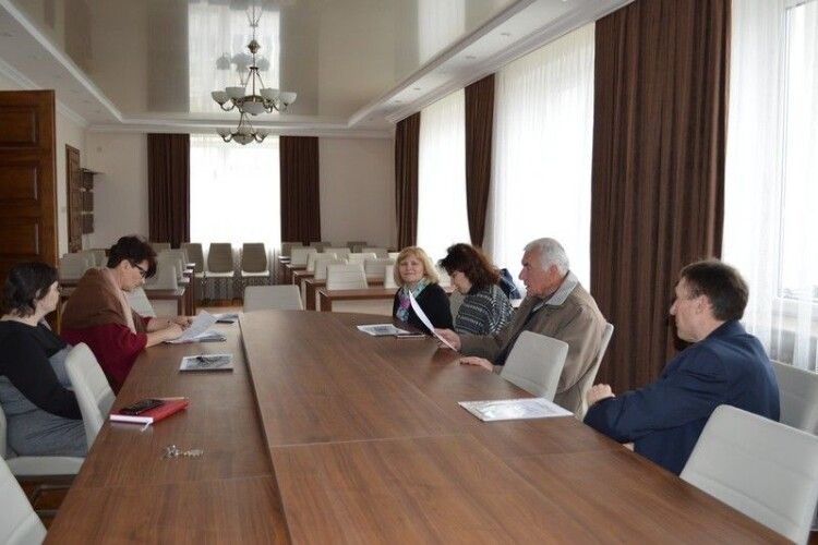 У Ковелі нові вулиці рекомендують назвати Жасмінна, Фіалкова та Колодяженська