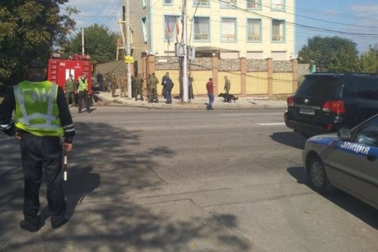 В окупованому Донецьку підірвали зібрання комуністів, є постраждалі