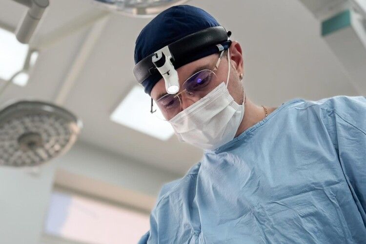 Без розрізів та шрамів: на Волині лікарі відновили носове дихання пацієнту 