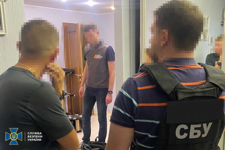 СБУ та НАБУ викрили на хабарі суддю
