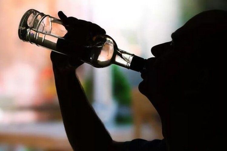 На Горохівщині здали поліції п’яницю, який вештався селом серед білого дня