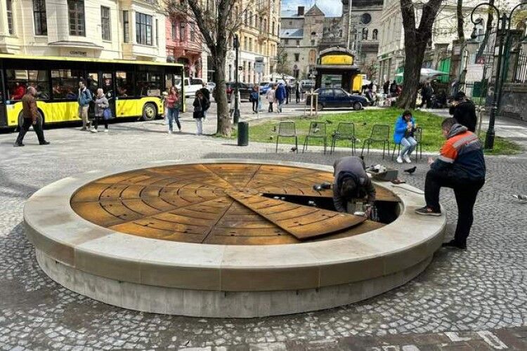 Фонтан у центрі Львова присвятять загиблому комбату «Вовків Да Вінчі»