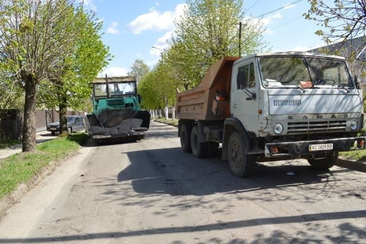 У Ковелі ведуть роботи з ремонту вулиць