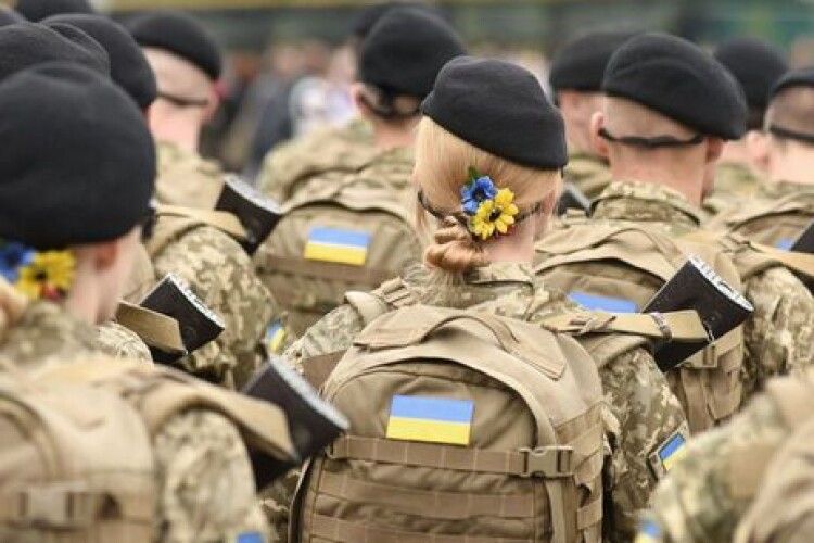 Підрозділи «Гвардії наступу» сформовано: жінки обирають найважчі посади