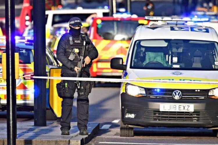 Різанина на Лондонському мосту: двоє людей загинуло, троє поранені
