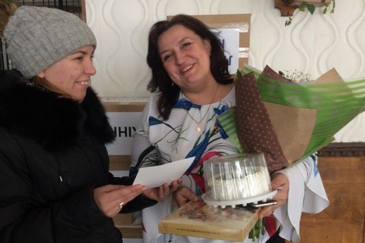 Зі святом жінки і весни у Ковелі привітали дружин загиблих Героїв