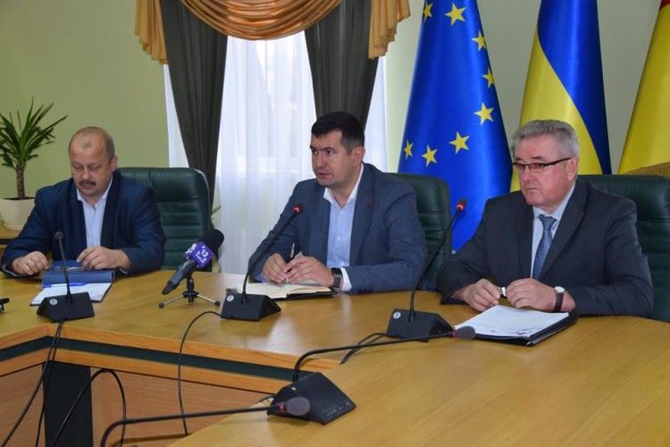 В Луцьку знову працюють над введенням в транспорті системи валідації і електронної картки лучанина