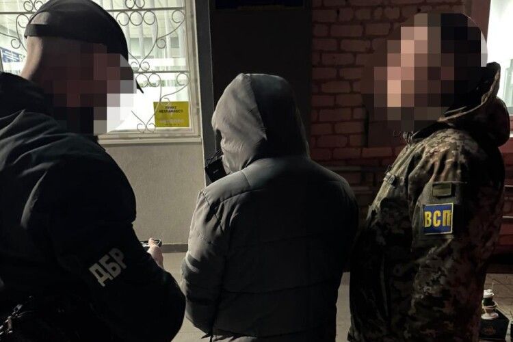 На Волині затримали посадовця ТЦК, який зламав кістки 60-річному чоловіку