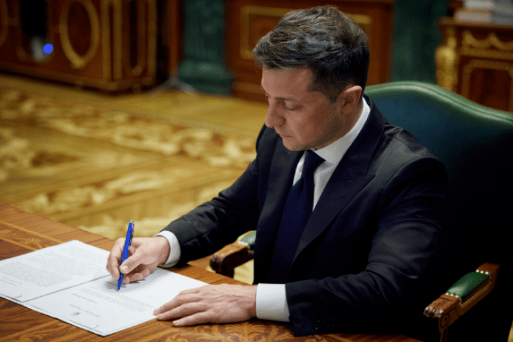 Зеленський призначив послів України у Нідерландах, Сербії та Мальті