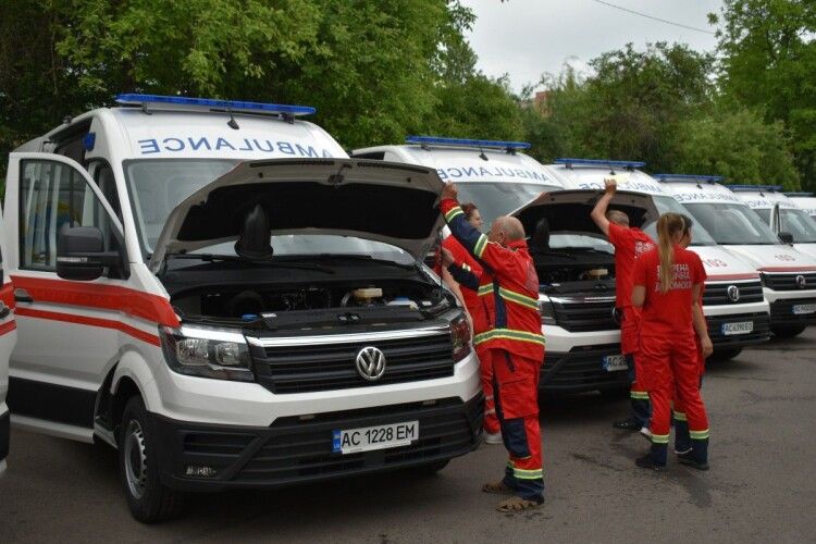 Волинські медзаклади отримали «швидкі» нашпиговані американським, німецьким, японським і швейцарським обладнанням (Фото)