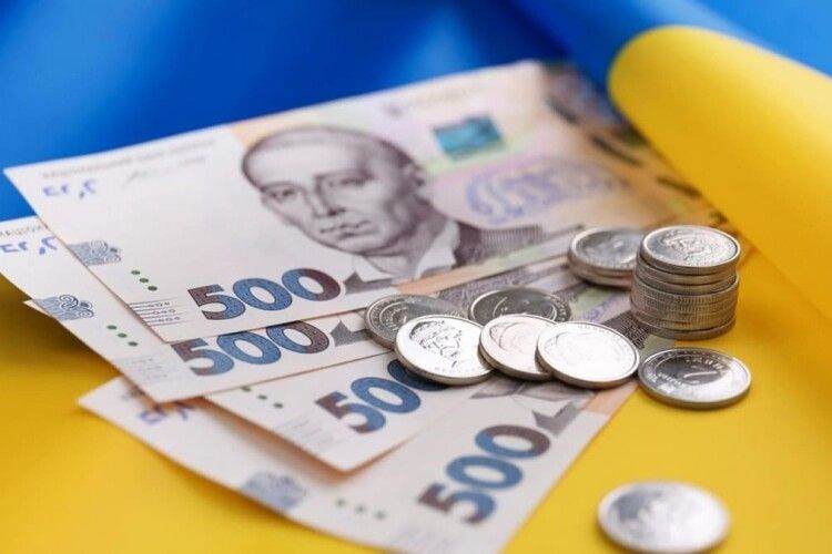 У вересні голова Волинської ОДА заробив 57 тисяч гривень