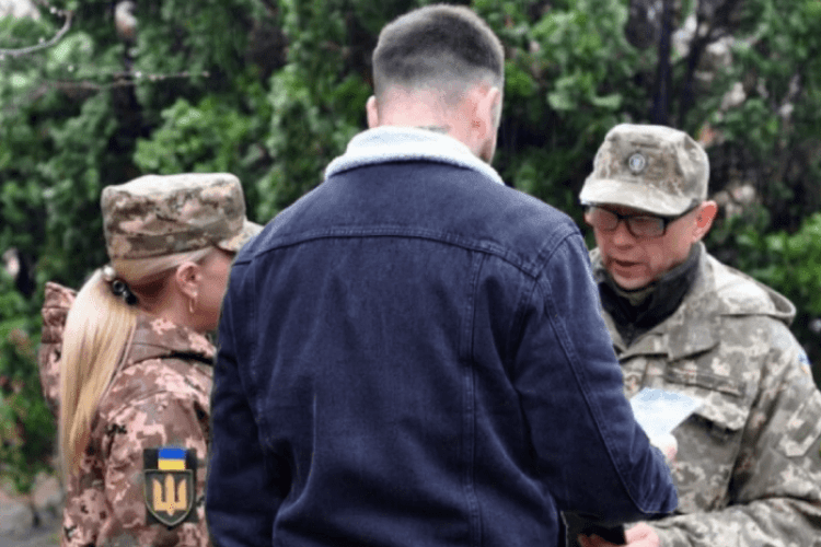 На Волині вчителя і трьох безробітних покарали за поширення інформації про ТЦК