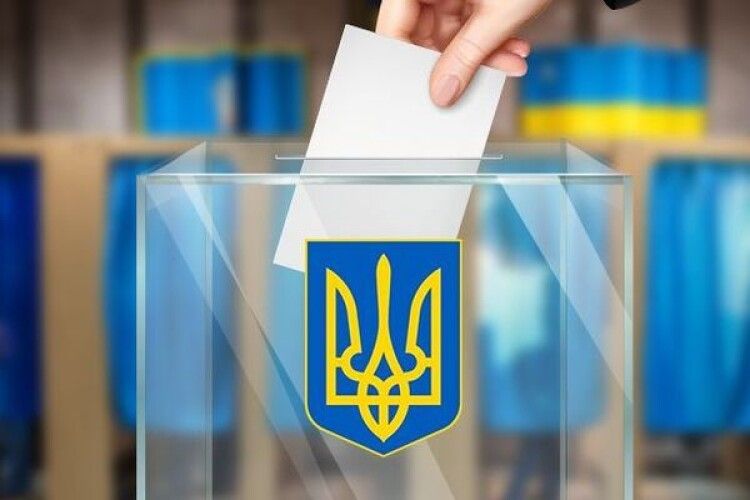 «ЄС» виросла, а «Голос» просів: українці розповіли, кого б обрали на виборах у Раду