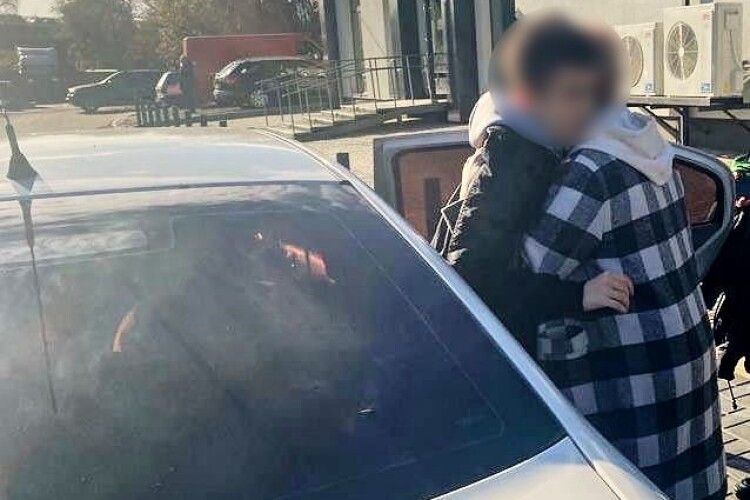 У Рівному вдалося відшукати рідних неповнолітнього, що заблукав