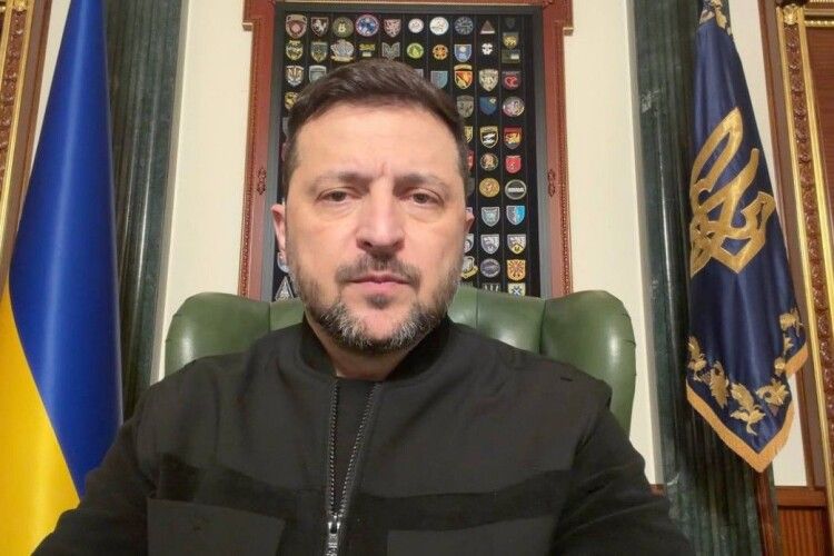 Більшість українців вважають, що Зеленський не повинен балотуватися на другий термін 