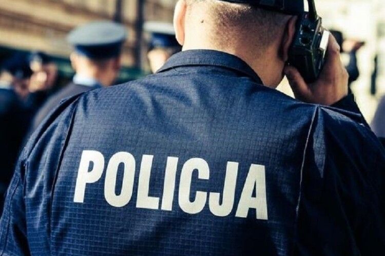 Випав із вікна: у Польщі загинув 30-річний українець