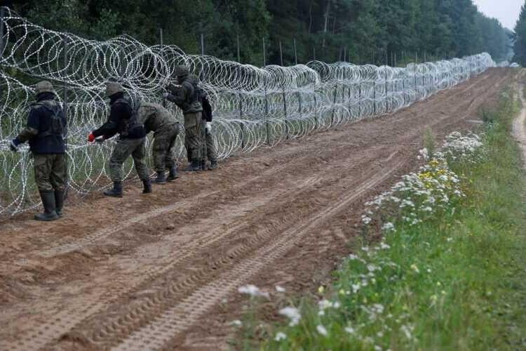 Польща хоче замінувати кордони з РФ та Білоруссю 