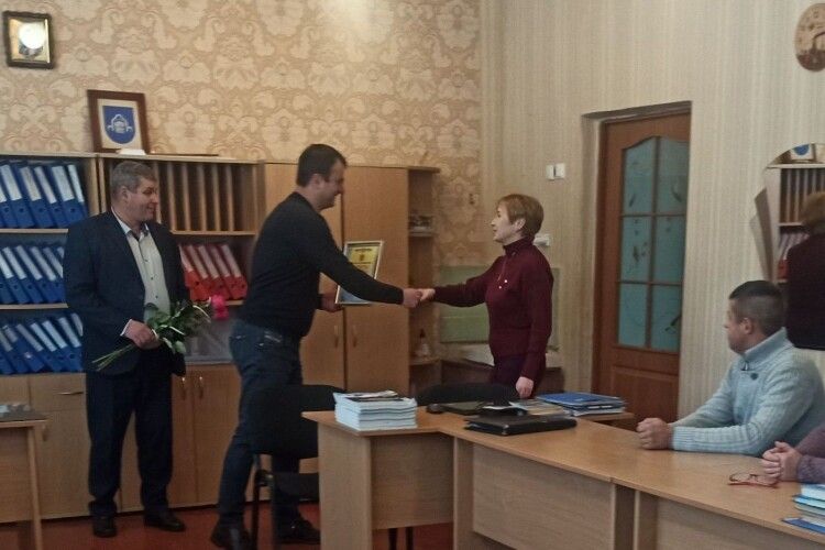 Привітали волинянку-переможницю Всеукраїнського радіодиктанту