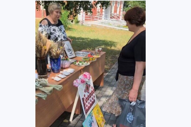 На Волині у дитячій бібліотеці збирали кошти для ЗСУ
