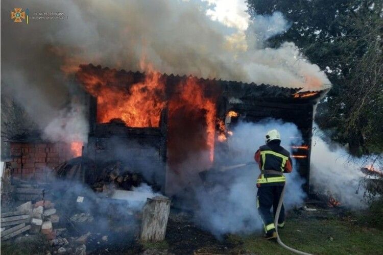 Вчора вогонь наробив лиха на Волині