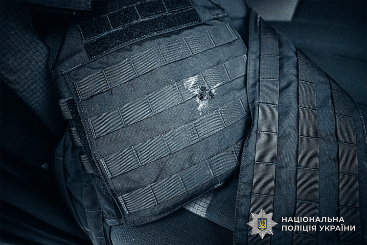 На Волині поліцейський Богдан Заболотний закрив собою жінку та дитину,  в яких стріляв дід із рушниці